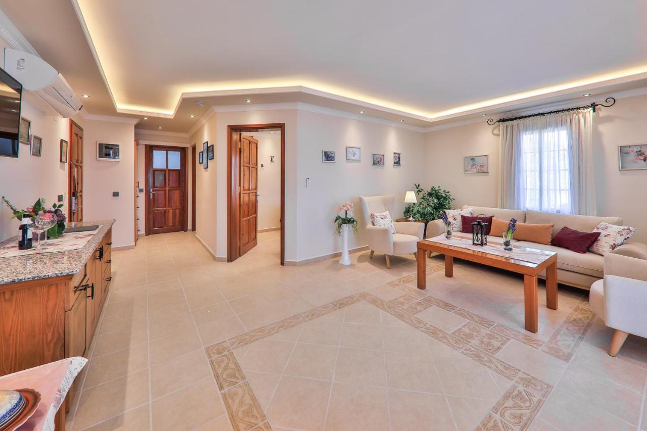 Hadrian Hotel Каш Екстериор снимка