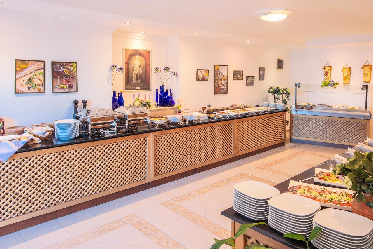Hadrian Hotel Каш Екстериор снимка