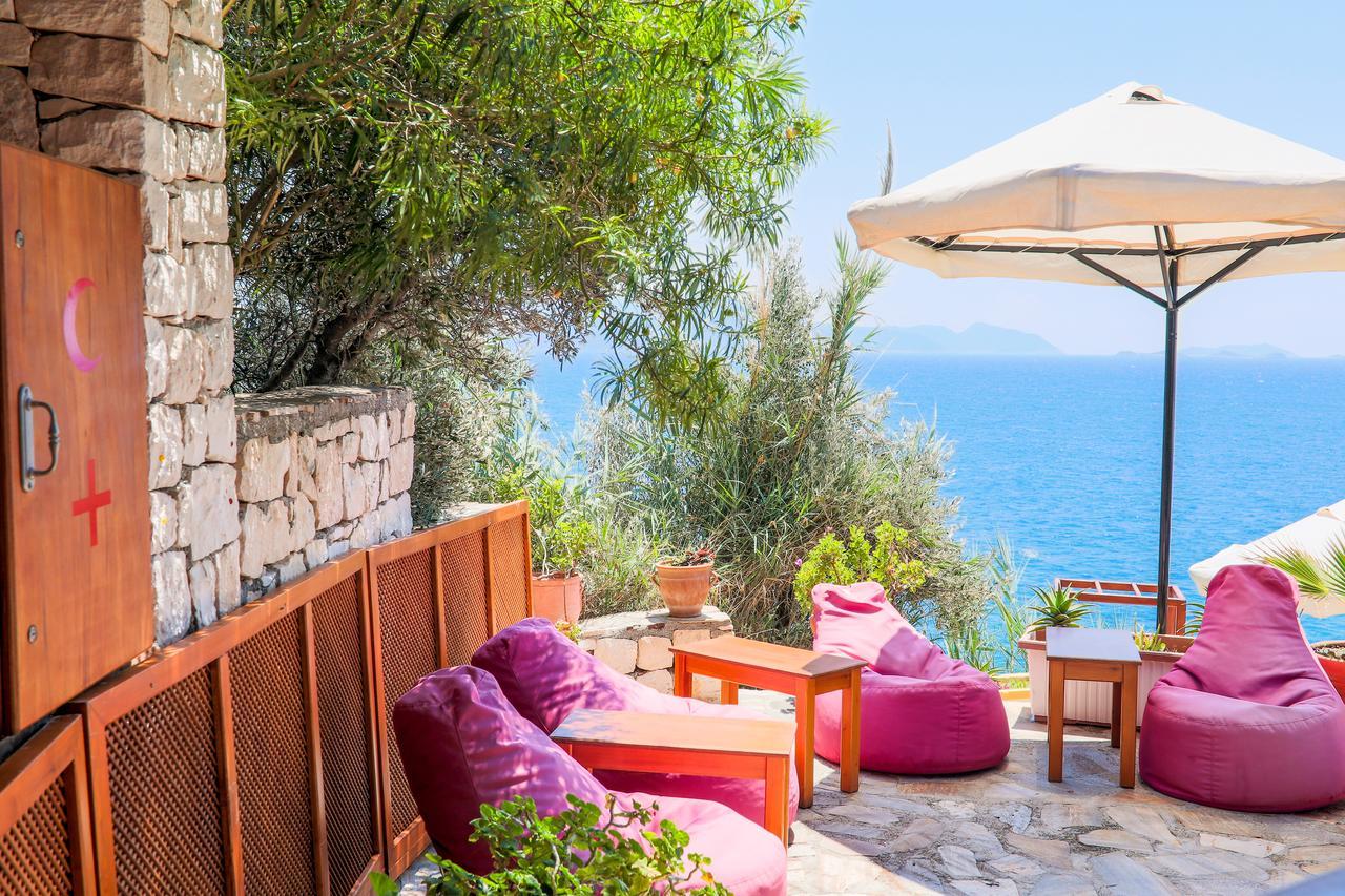 Hadrian Hotel Каш Екстериор снимка