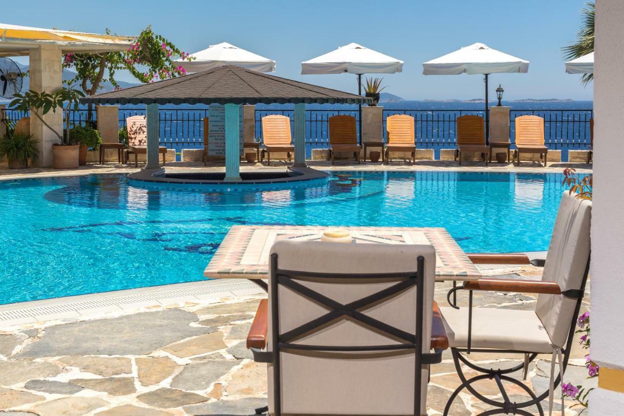 Hadrian Hotel Каш Екстериор снимка
